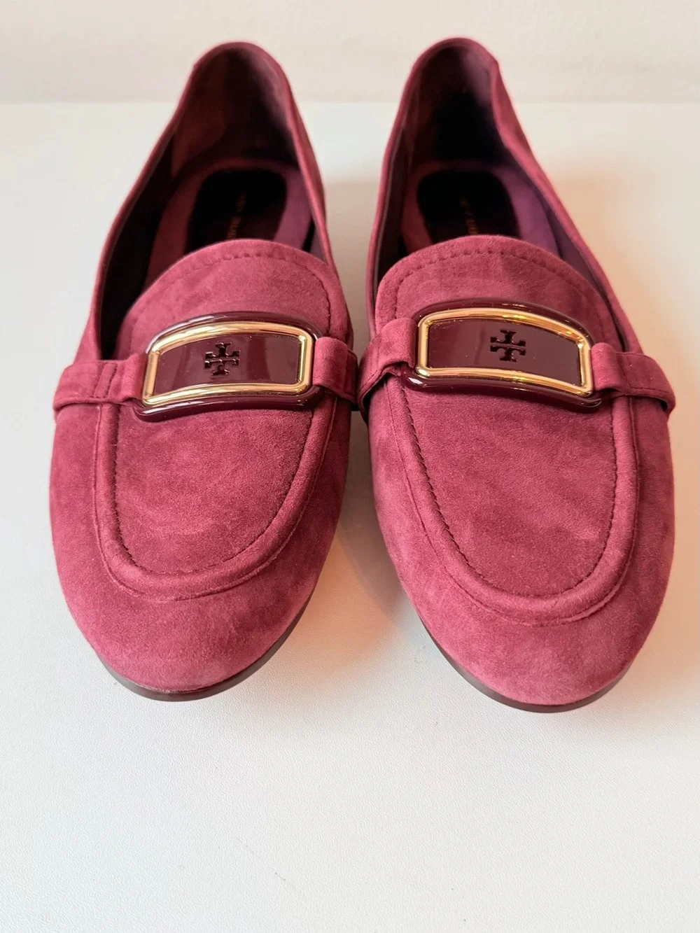 Tory Burch Georgia Suede Loafers Size 8 In Beetle Berry /Gold Hardware